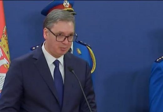 Vučić se izvinio studentima: Žao mi je što sam izgovorio neke stvari