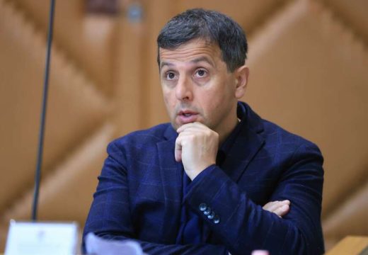 Vukanović o požaru na vozilu: Odbacujem nalaz i sramno ponašanje vrha policije