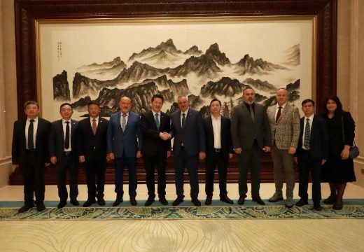 Delegacija “Autoputeva RS” u posjeti Pekingu: Početak intenzivne izgradnje dionice Vukosavlje–Brčko očekuje se na proljeće (Foto)