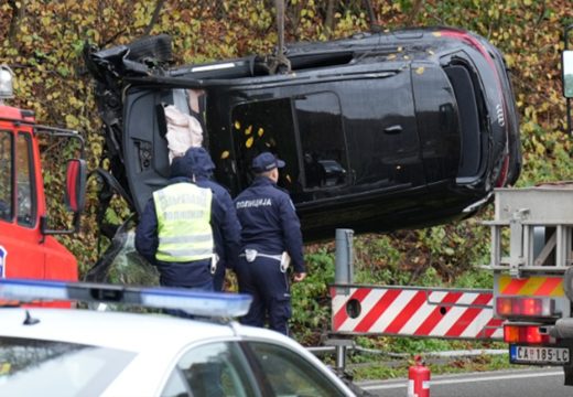 Srbija: Iz auta u kom su Ana i njen prijatelj sletjeli s puta, poslata dva “panik poziva”