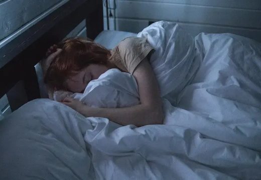 Mogući razlozi: Evo zašto se  mnogi ljudi bude oko tri ujutru?