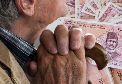 RS: Sutra isplata penzija za oktobar, za decembar najavljene dvije