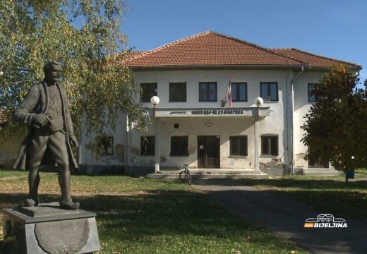 Mještani Popova plaše se tragedije i uzalud pišu dopise: Dom kulture zaboravljen čim je prošla trka za glasove