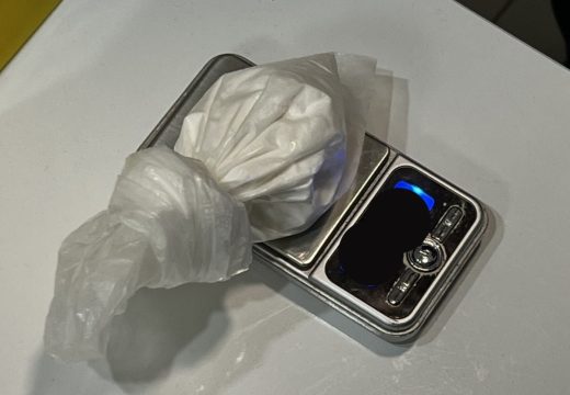 Uhapšen Bijeljinac zbog droge: Pronađen kokain, ekstazi i oprema za pakovanje (Foto)