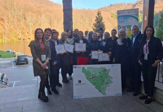 Uručene diplome: Poljoprivrednice iz Krajine završile obuku u okviru projekta “Žene pokretačice razvoja”