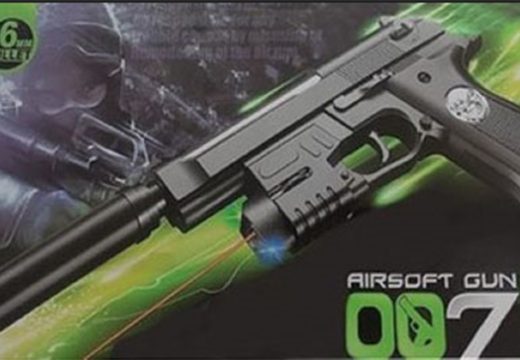 Roditelji oprez: Povučena igračka laserski pištolj sa tržišta BiH