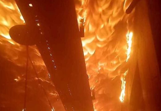 Hronika: Požar u Loparama; Jedna osoba poginula, utvrđen mogući uzrok