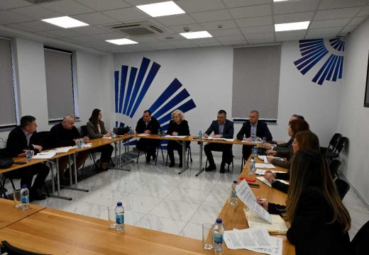 Pokrenuta hitna izrada Uredbe: Jasnije označavanje proizvoda sa palminim uljem i jača podrška domaćoj proizvodnji