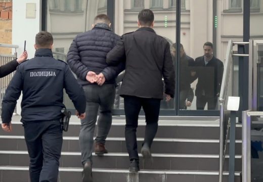Terete ga za dječiju pornografiju: Zatražen pritvor za vjeroučitelja iz Bijeljine