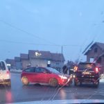 Poledica paralisala saobraćaj u Bijeljini: Više udesa, kamion blokirao put na Majevici (Foto)