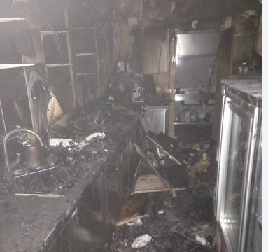 Bijeljina: U požaru u poslastičarnici “San marko” pričinjena veća materijalna šteta