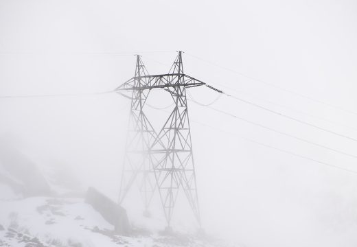 Obilne snježne padavine: Grad u Srbiji šesti dan bez struje