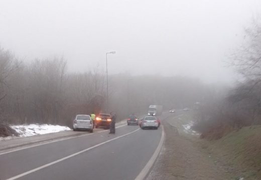 Nezgoda: Karambol kod Brčkog, sudarilo se pet vozila