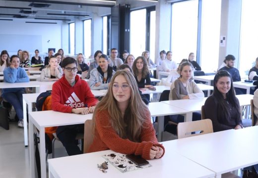 Vlada RS najavila: Povećanje studentskih stipendija od akademske 2026/27. godine