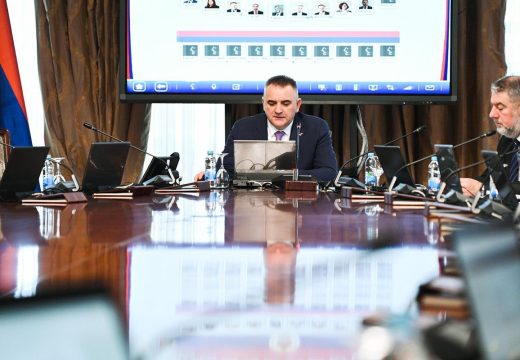 Vlada RS: Skoro 50 miliona KM za lokalne zajednice u kojima se u februaru ponavljaju izbori