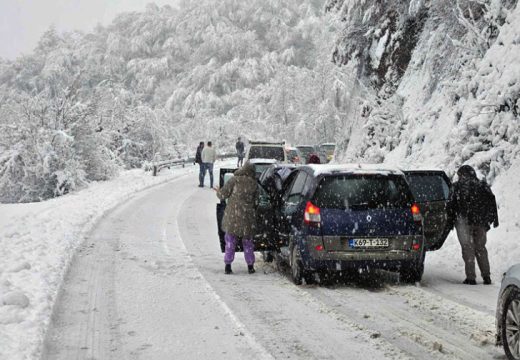 Kolaps: Prekid saobraćaja prkeo Romanije za teretnjake