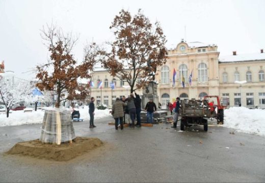 Bijeljina – Večeras u 18 nalaganje badnjaka: Večernje bogosluženje i litija kroz grad