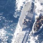 Presretnuta narko podmornica: Tone kokaina završile na dnu okeana (Video)