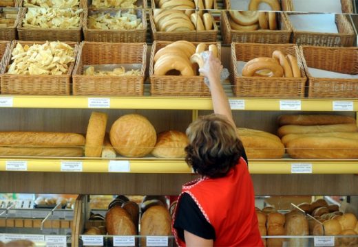 Poskupjeli pekarski proizvodi: U Semberiji još uvijek stare cijene hljeba, ali do kad (Video)