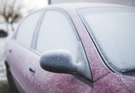 Kako pravilno koristiti strugač za led: Mnogi to rade pogrešno