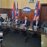 Konferencija za štampu gradonačelnika Bijeljine i njegovih saradnika: Neophodno kreditno zaduženje za brojne projekte