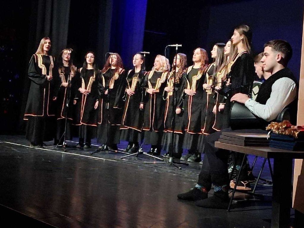 Prvi Svetosavski sabor: Pjesme sa Kosova i Metohije kroz Republiku Srpsku (Foto)