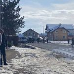 Težak udes kod Prnjavora: Sudar mercedesa i šlep službe (Foto)