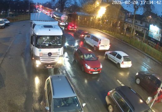 Granica: Pojačana frekvencija vozila na četiri prelaza sa Hrvatskom