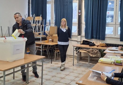 Ime pobjednika prije ponoći: Ponovni prijevremeni izbori za predsjednika RS