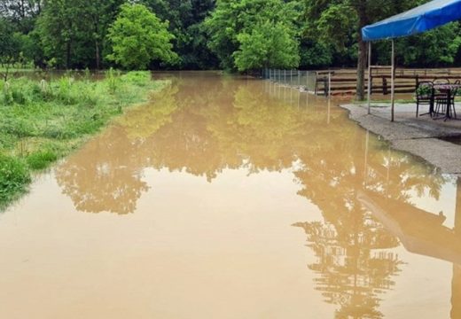 Region: Izlila se pritoka Neretve, poplavljeno nekoliko kuća