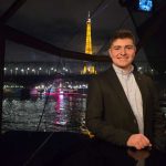 Ostavio snažan utisak: Virtuoz na harmonici Đorđe Perić nastupio na Svetosavskoj akademiji u Parizu