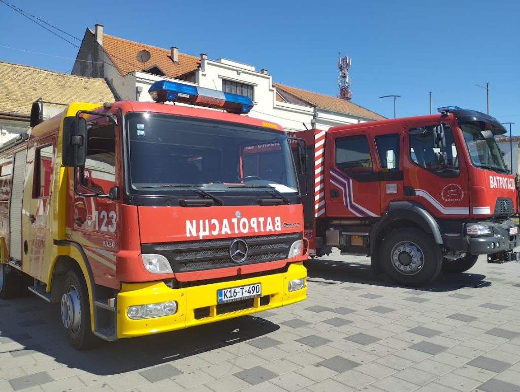 “Neophodna su stalna ulaganja”: Modernija oprema i novi vatrogasni dom za bijeljinske vatrogasce