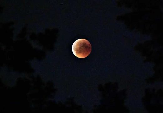 NASA: Potpuno pomračenje Mjeseca u utorak