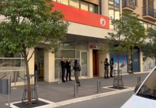 Crna Gora: Policija opkolila zgradu u kojoj živi brat Mila Đukanovića