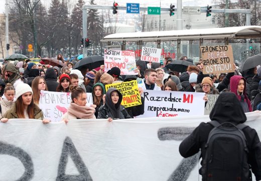 Peti dan protesta u Sarajevu: Mladi poručili ministarki “Prestanite prepadati djecu”
