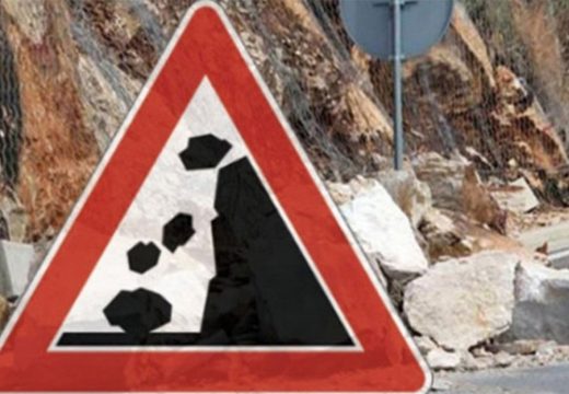 AMS RS o stanju na putevima: Saobraćaj bez zastoja, povećana opasnost od odrona