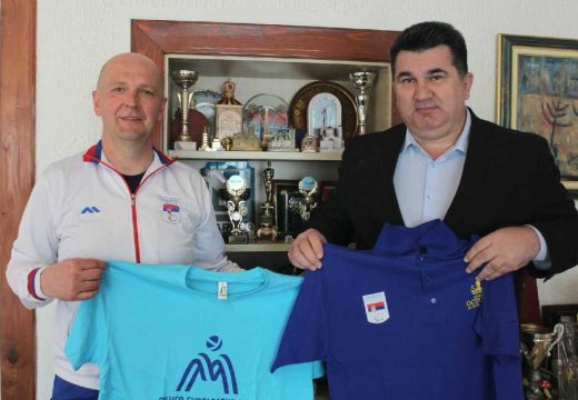 Lopare: Načelnik Savić upriličio prijem za uspješnog sportskog radnika Mladena Stevića