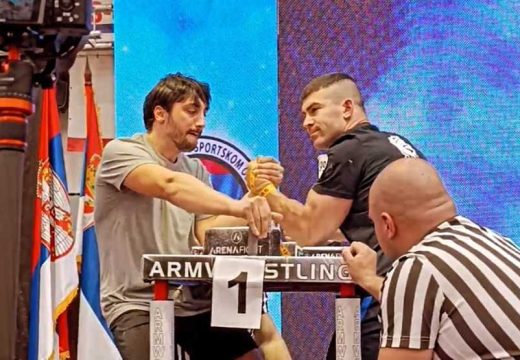 Sport: Despotović postigao dobre rezultate na državnom prvenstvu Srbije u sportskom obaranju ruke (Foto)