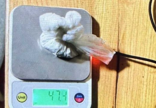 Hapšenje u Bijeljini: Pronađena droga i laboratorija za uzgoj marihuane