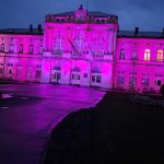 Bijeljina: Zgrada Gradske uprave u ljubičastoj boji