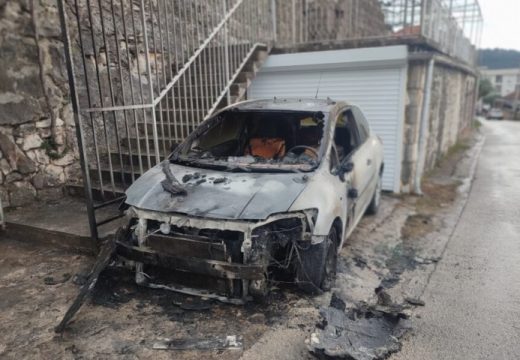 Ima li pomaka u istrazi: Prije godinu dana zapaljen Vukanovićev automobil