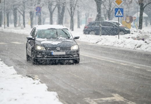 Zima se ne predaje: Tokom dana kiša i snijeg