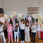 Lijepa akcija u Bijeljini: Učenici OŠ „Sveti Sava“ organizuju prodajni bazar za uređenje školskog košarkaškog terena