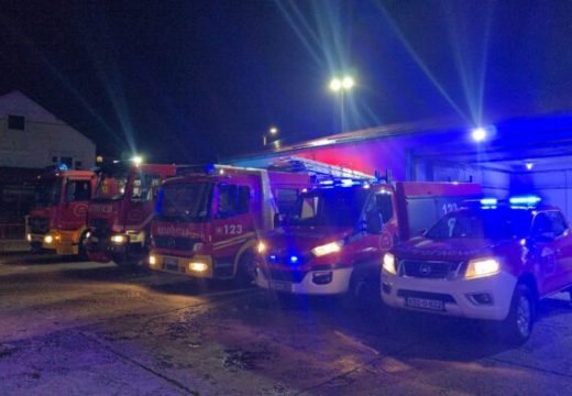 Odata počast: Grad Bijeljina i pripadnici TVSJ Bijeljina simboličnim “paljenjem sirena“ obilježili 27 godina od NATO bombardovanja SRJ (Video)