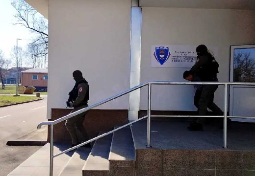 U Banjaluci uhapšen Petar Gligorić: Biće sproveden u Sud BiH radi ekstradicije (Video)