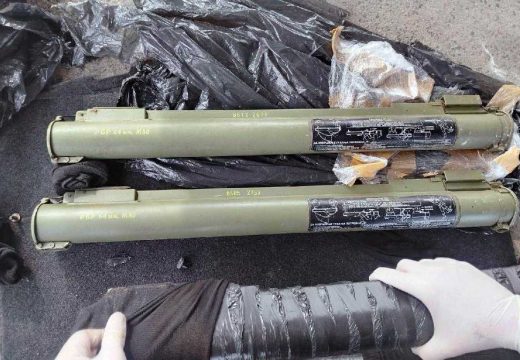 Region: Na prelazu Badovinci otkrivene četiri “zolje” u automobilu