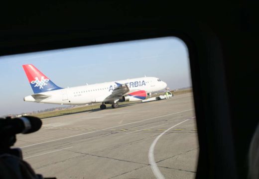 ZATVOREN VAZDUŠNI PROSTOR: I danas otkazani letovi iz Beograda za Dubai i Dohu