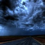 Uraganska oluja tik uz Evropu: Vjetrovi do 140 km/h, talasi i do 15 metara!