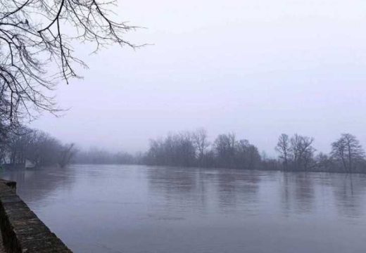 Smiruju se vodotoci: Na oprezu pet gradova i opština