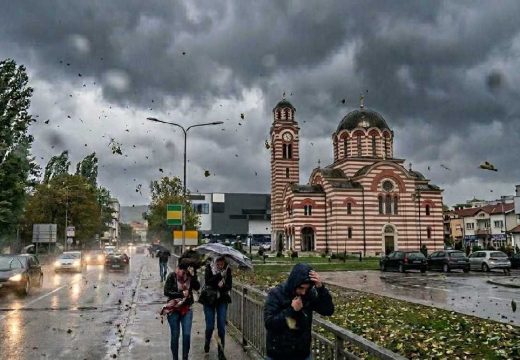 RHMZ izdao upozorenje: Stižu jake padavine, snijeg i jak olujni vjetar